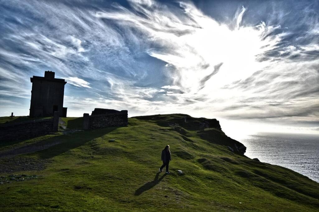 Апартаменты Skellig View Bluebell Rose & The Kerry Cliffs Портмаги Экстерьер фото